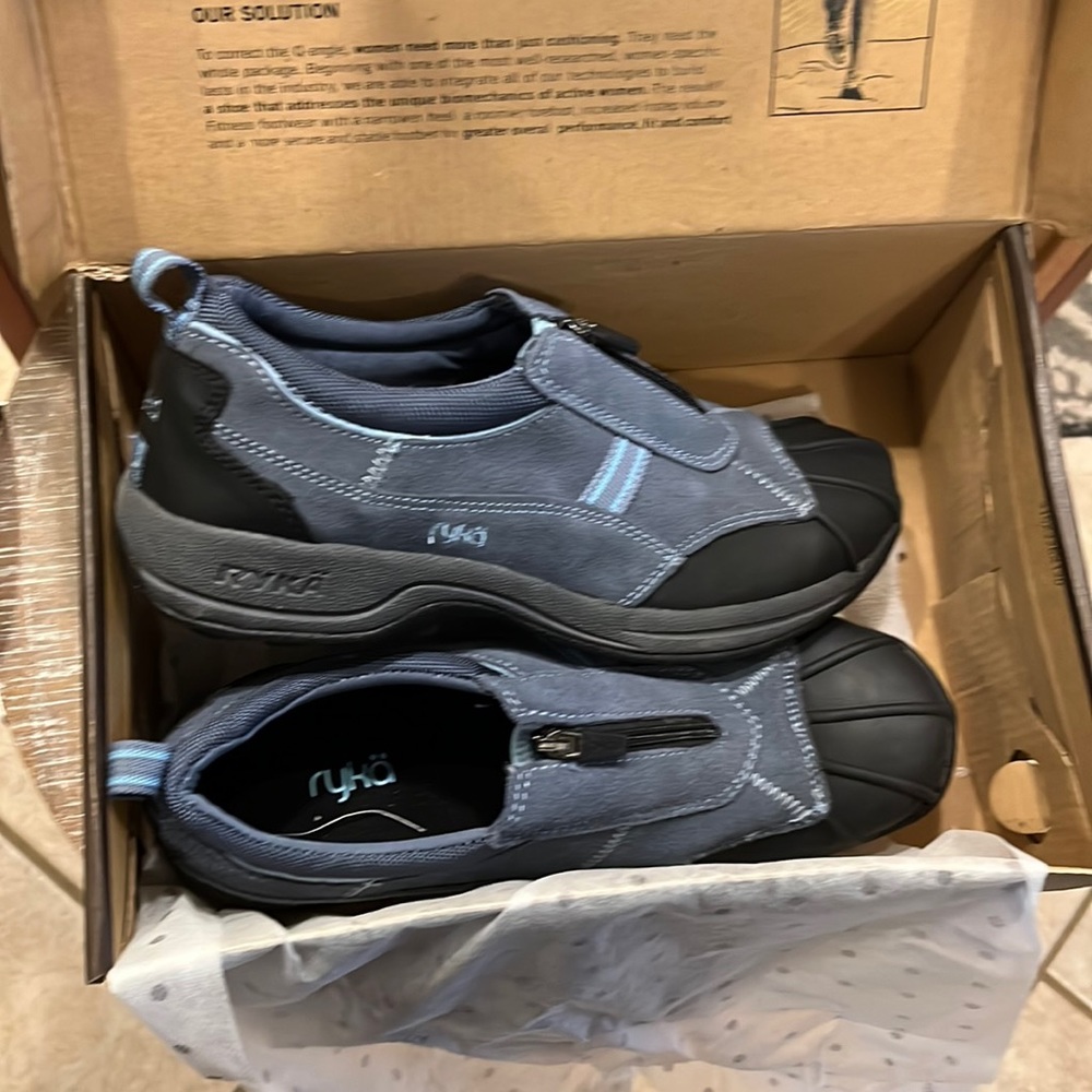 NIB Ryka suede zip shoes by Kelly Ripa in blue.  Women size 10W.  1